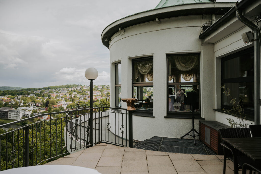 Außenansicht der Villa Vue Essen als Hochzeitslocation