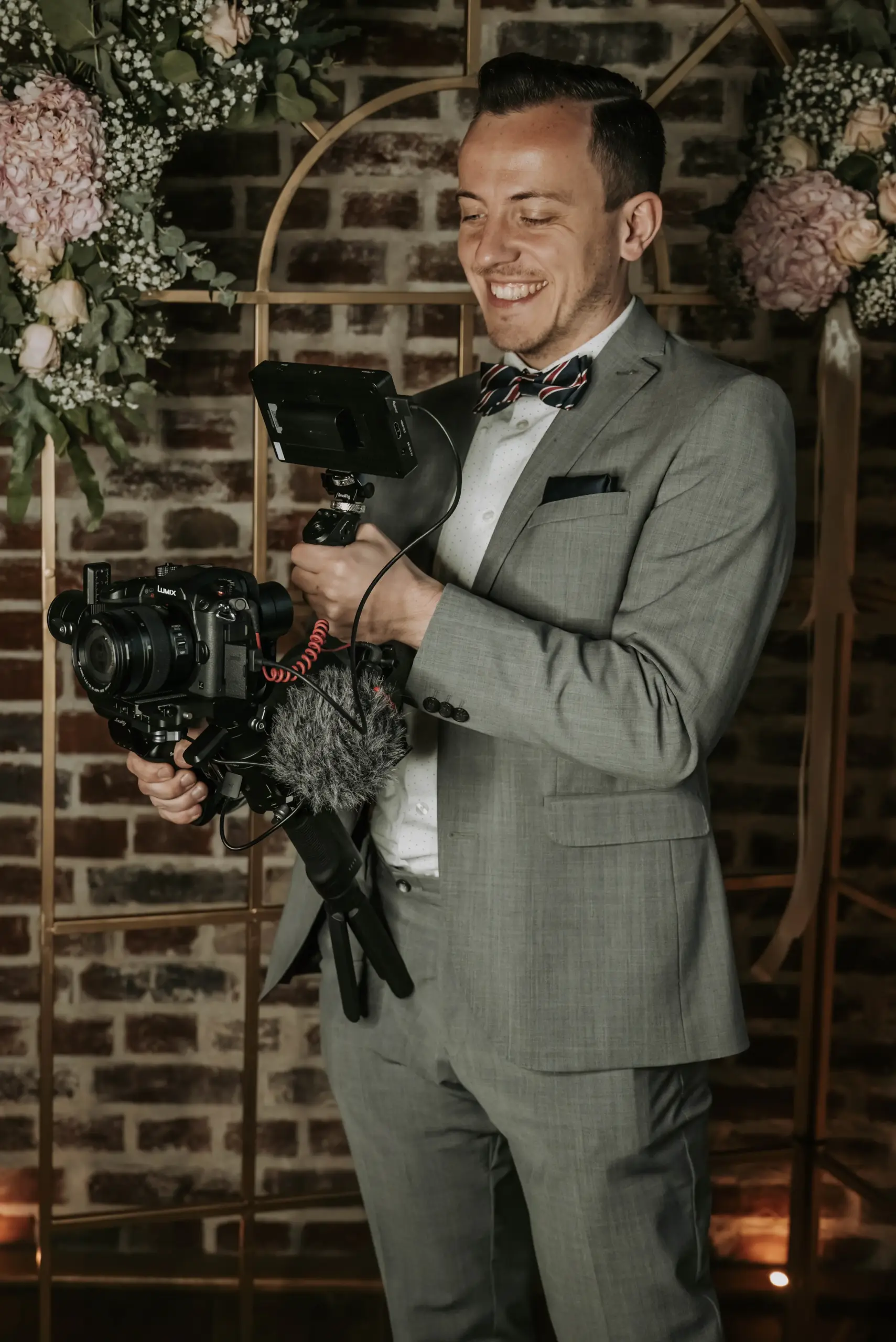 Christian von Bou Moments filmt eine Hochzeit mit professioneller Kamera